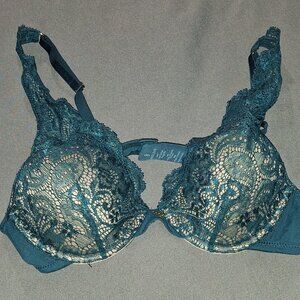 Lace Contour Plunge Bra